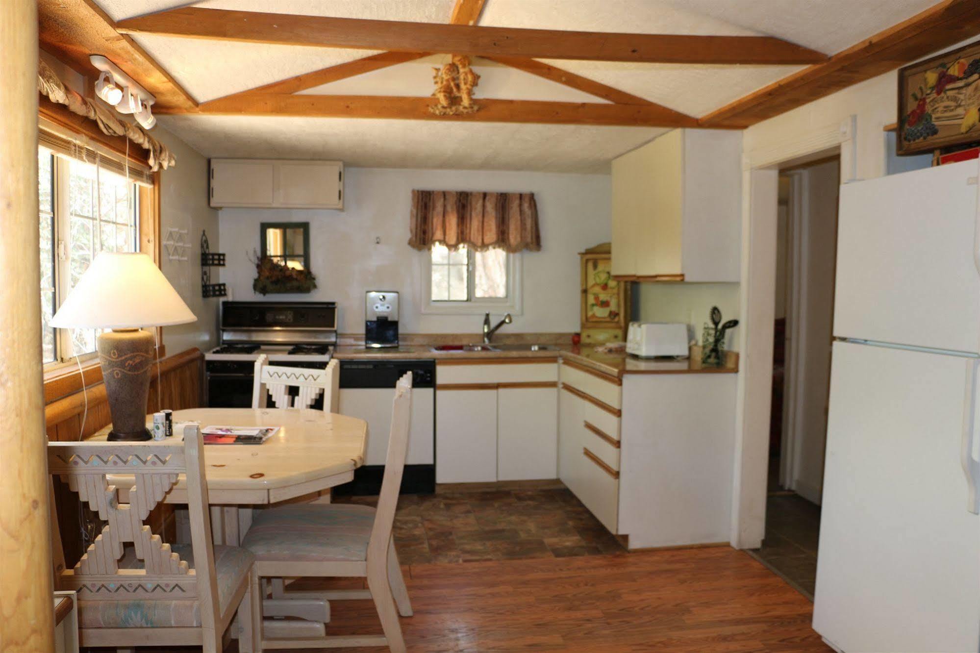 Apple Creek Cottages Prescott Luaran gambar