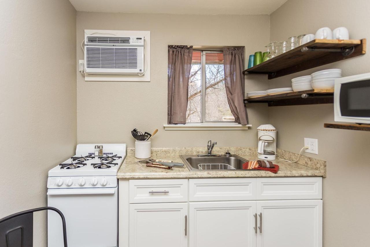 Apple Creek Cottages Prescott Luaran gambar